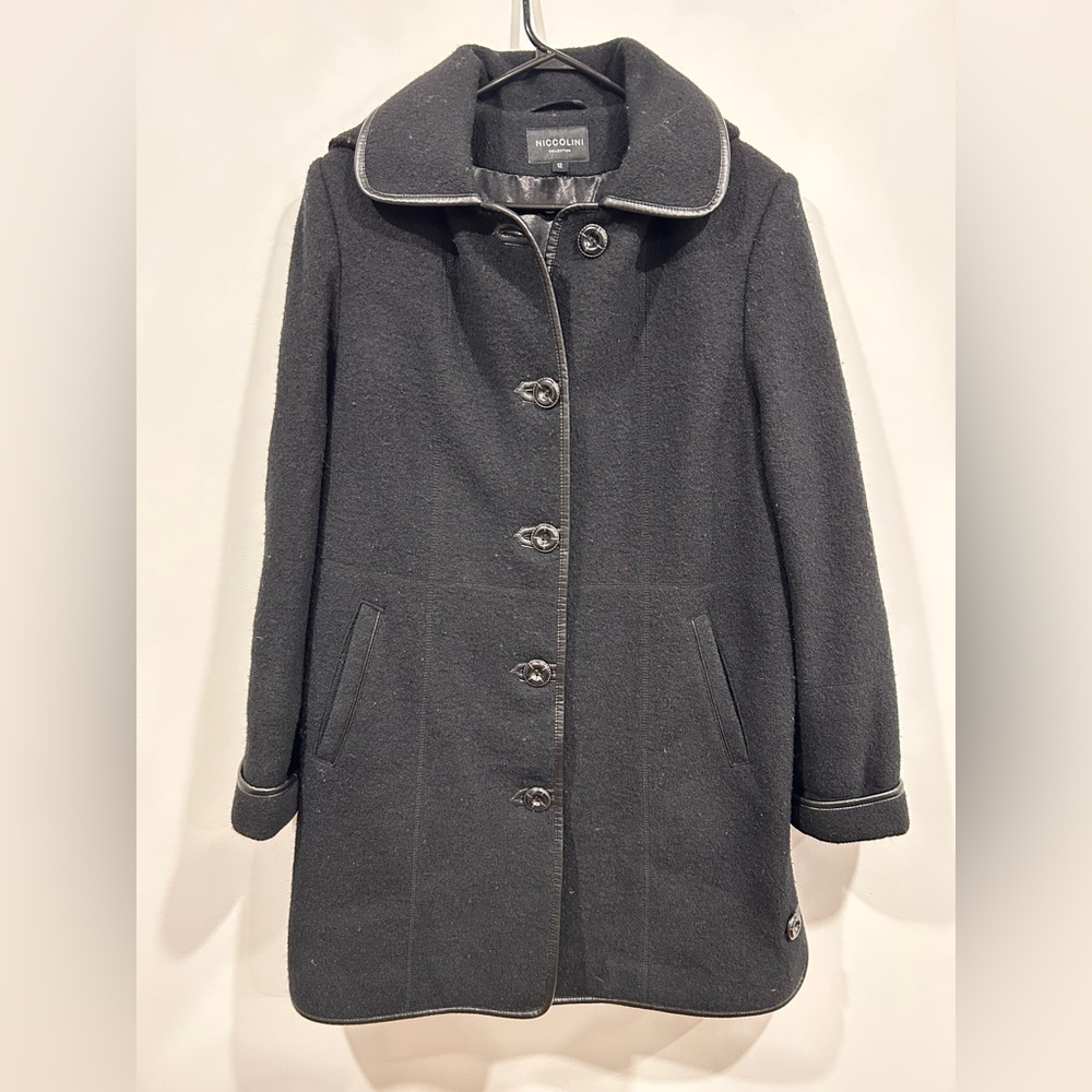 Niccolini Elegant Black wool blend Coat